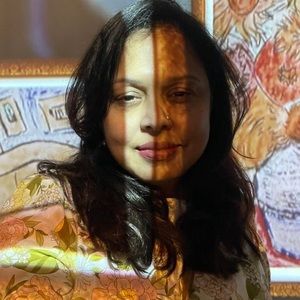 Meet your Posher, Samina